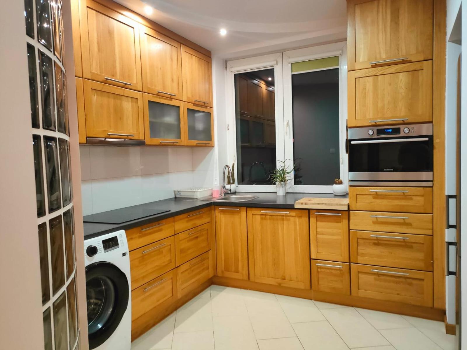 Apartament Przy Operze ビャウィストク エクステリア 写真