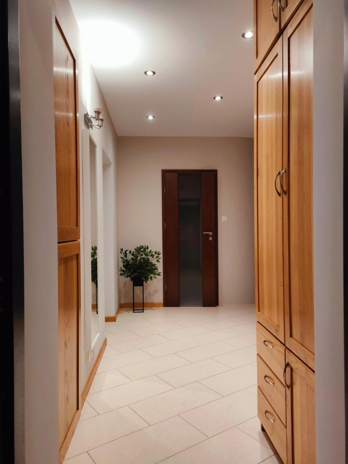 Apartament Przy Operze ビャウィストク エクステリア 写真